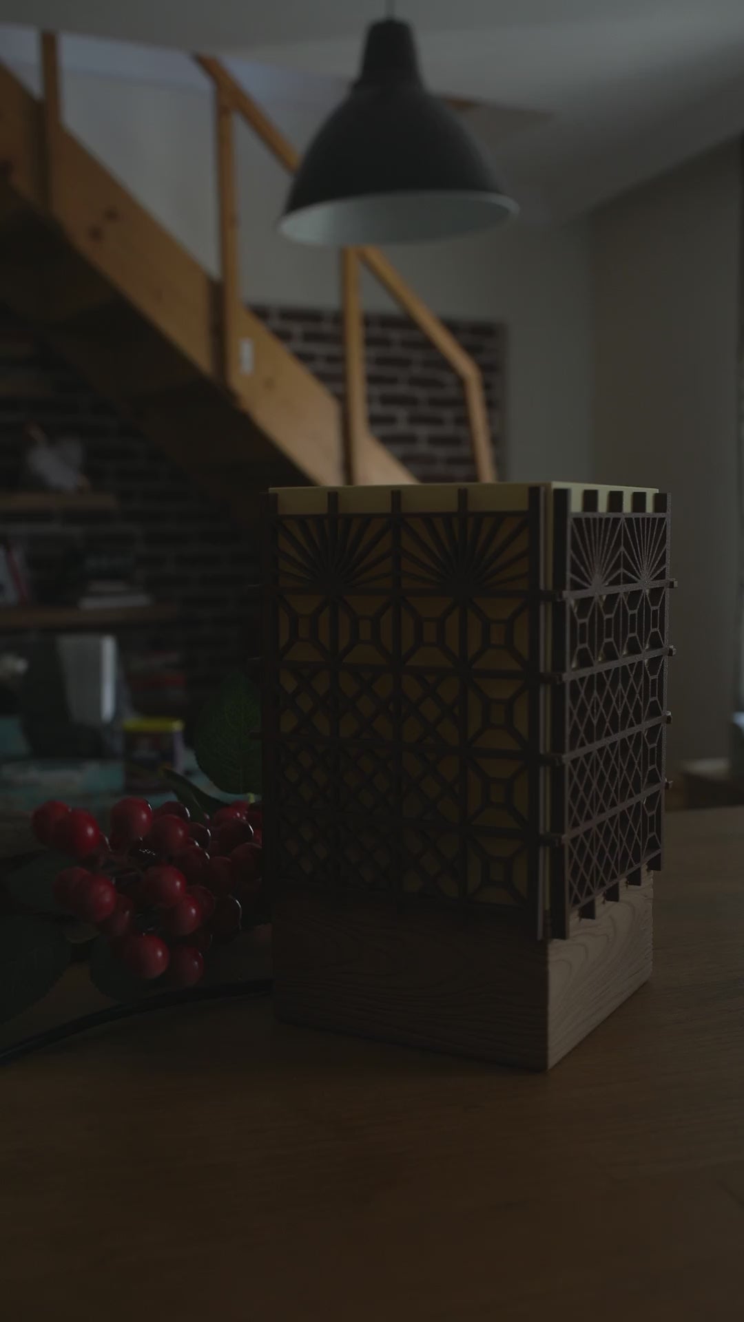 Kumiko.Asanoha masa lambası tanıtım videosu, farklı açı
